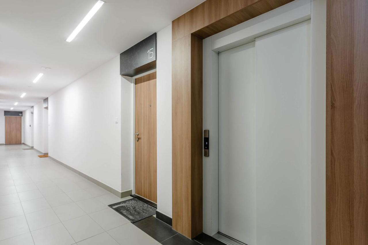 Chill Apartments Airport Ursynow Warszawa Eksteriør bilde